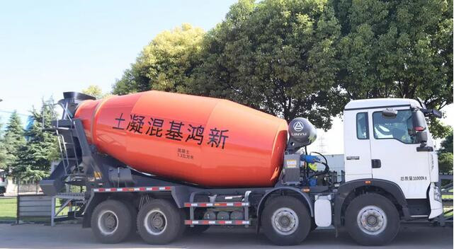 攪拌罐車(chē)7