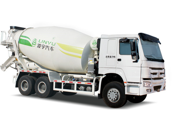 凌宇罐車(chē)批量集結(jié)口岸，這次要去哪兒？