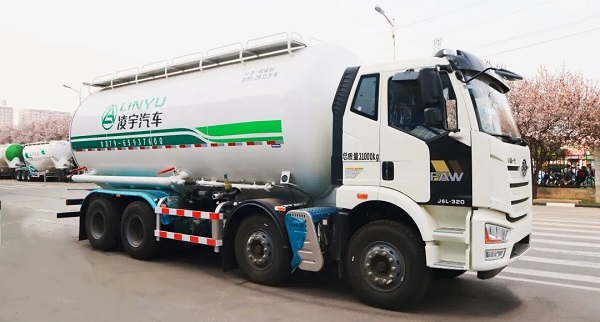 凌宇干混砂漿車的特點都有什么？