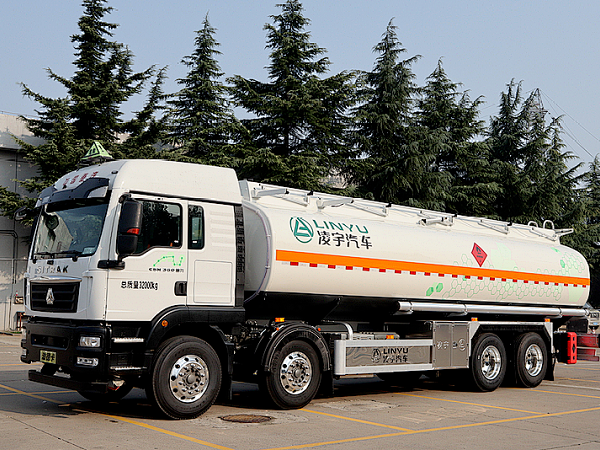 【2022“超虎想象”】凌宇全新液罐車，強(qiáng)勢(shì)來襲！